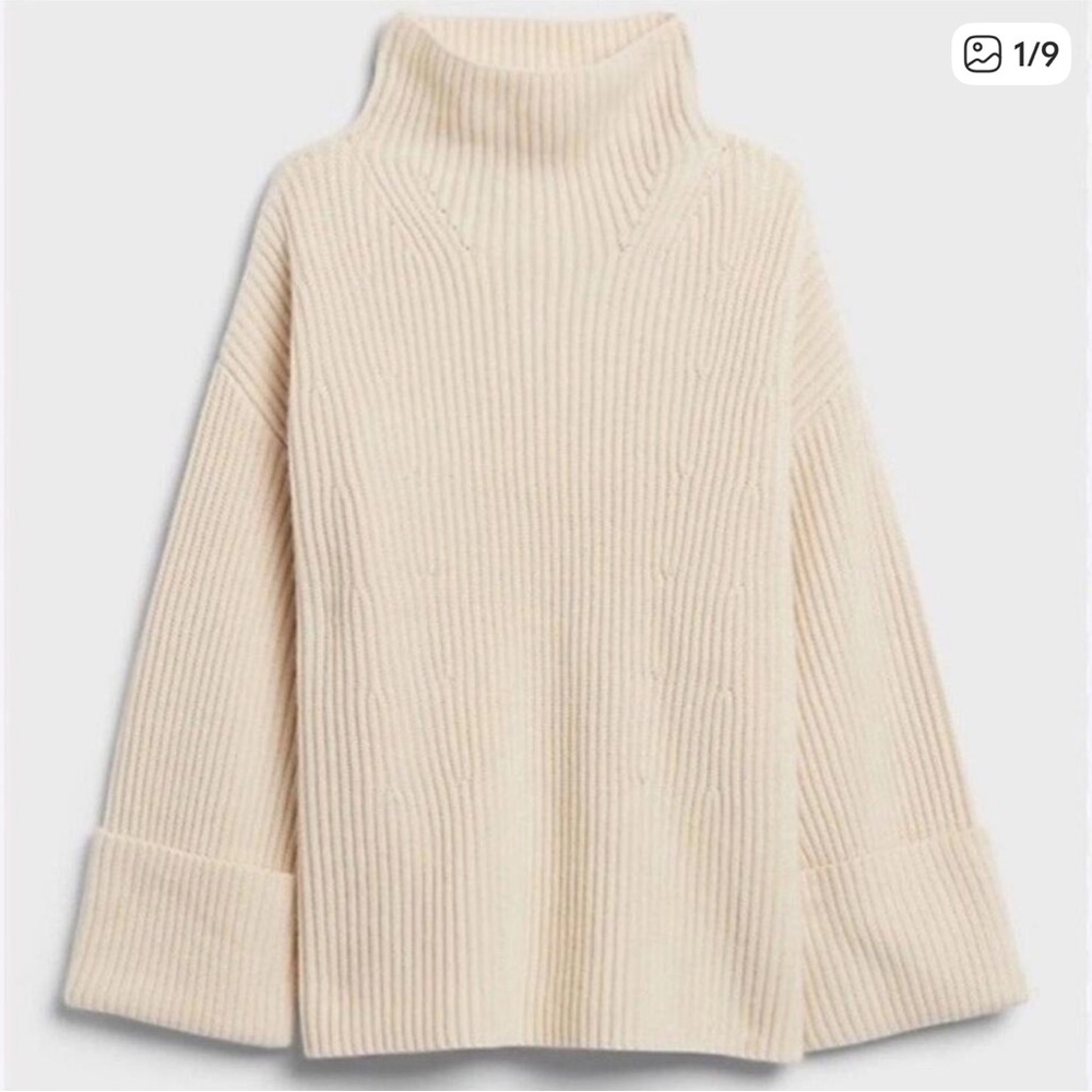 NWT Banana Republic Merino Cashmere Sweater